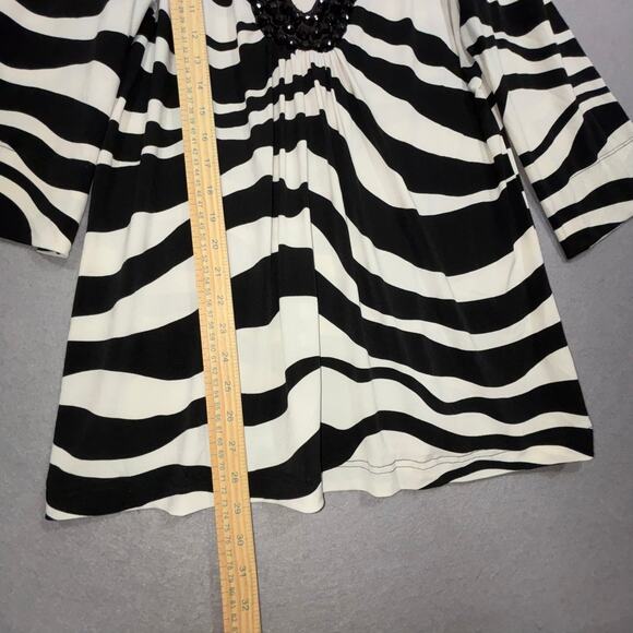 Bisou Bisou Zebra Print Blouse 14 Beaded Neck Glam Rock Bold Statement Top - Picture 7 of 8